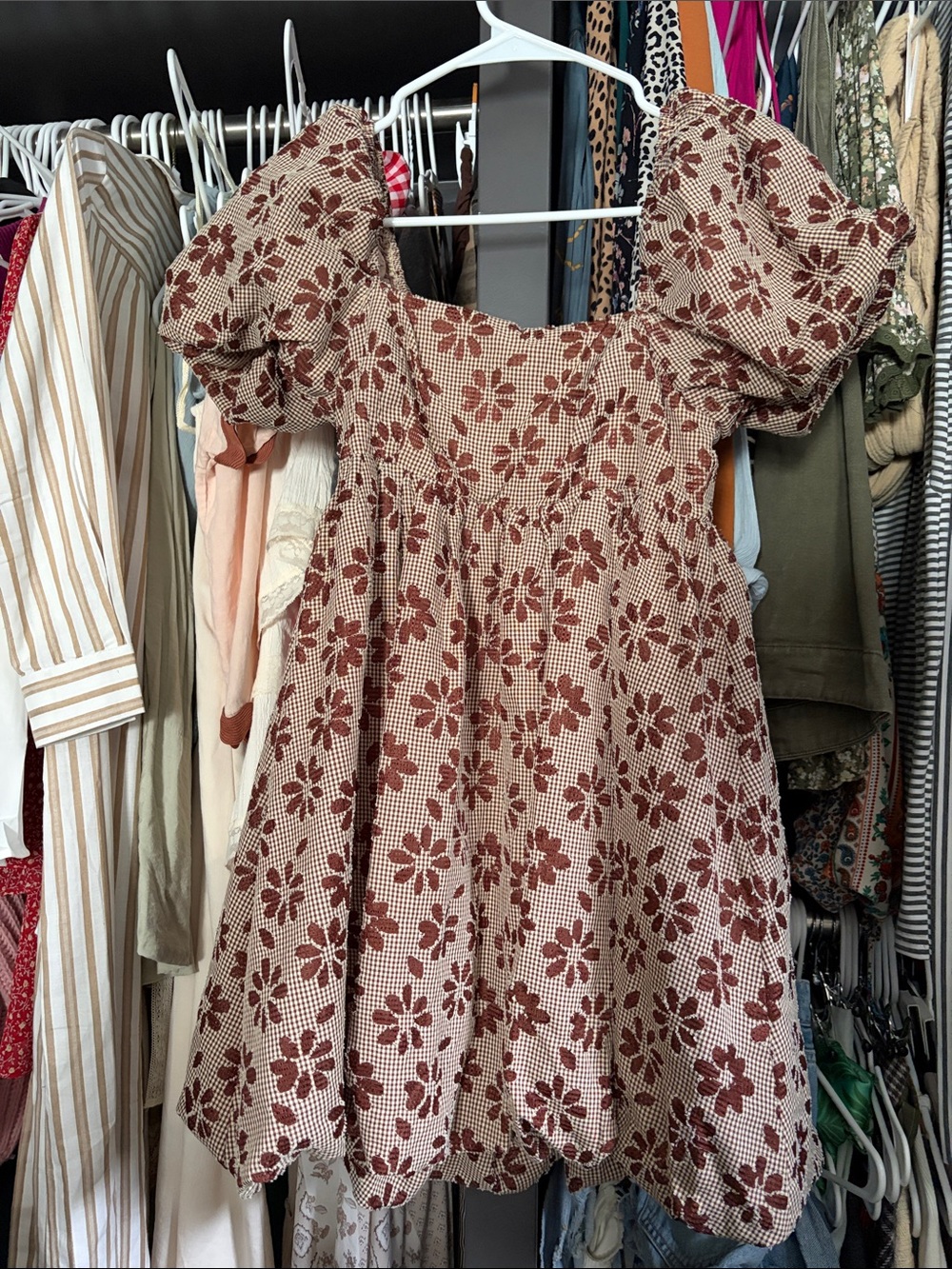 Women’s Floral Puff-Sleeve Dress